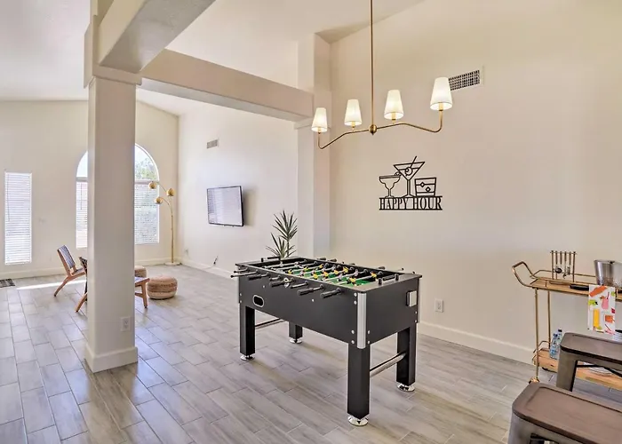 Ferienhaus Heated Pool + Foosball: Modern Sanctuary Phoenix