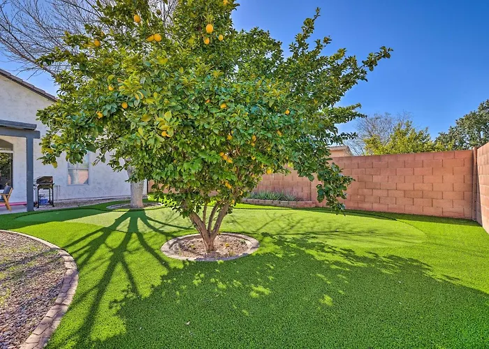 Ferienhaus Heated Pool + Foosball: Modern Sanctuary Phoenix